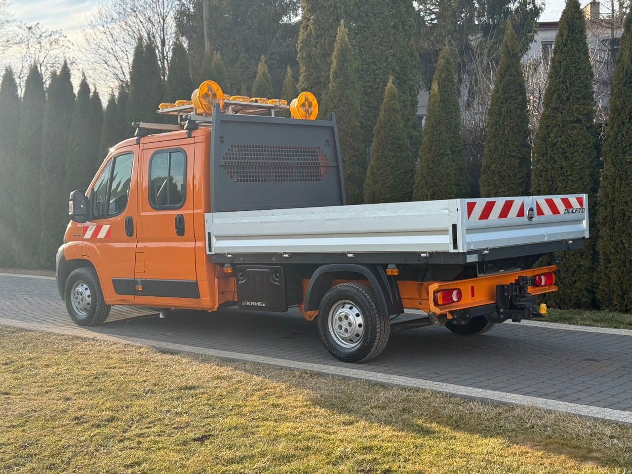 Fiat DUCATO WEBASTO DOPPLECABINE 7 SEAT - Furgoneta caja abierta: foto 5 Fiat DUCATO WEBASTO DOPPLECABINE 7 SEAT - Furgoneta caja abierta: foto 5