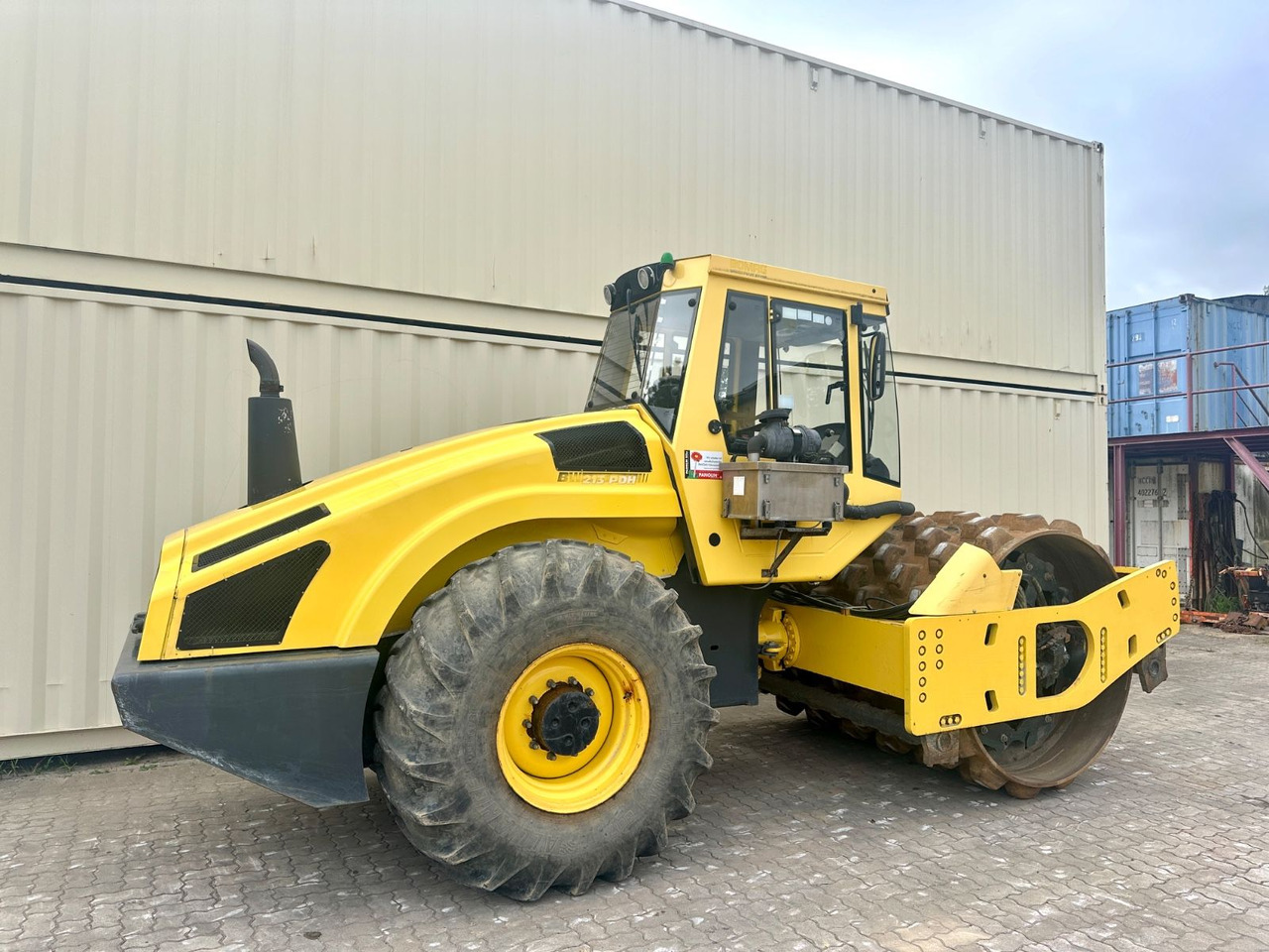 BOMAG BW213PDH-4 / 2012 BJ / Deutsche Maschine - Compactador: foto 4 BOMAG BW213PDH-4 / 2012 BJ / Deutsche Maschine - Compactador: foto 4