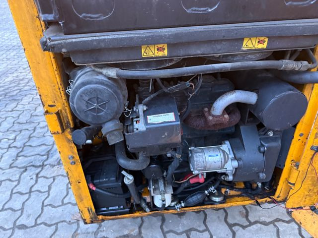 Cargadora de ruedas Bobcat S70 / 2016 BJ / 1.446 H: foto 18 Cargadora de ruedas Bobcat S70 / 2016 BJ / 1.446 H: foto 18