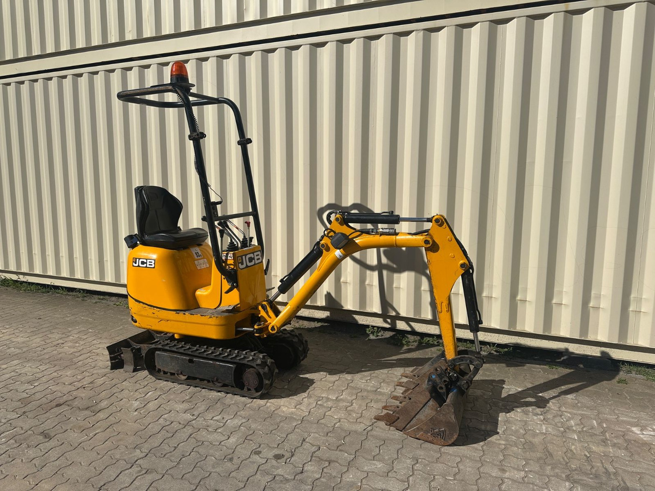 JCB 8008 CTS, 2021 BJ, 972 BH, 3 x Löffel - Miniexcavadora: foto 4 JCB 8008 CTS, 2021 BJ, 972 BH, 3 x Löffel - Miniexcavadora: foto 4