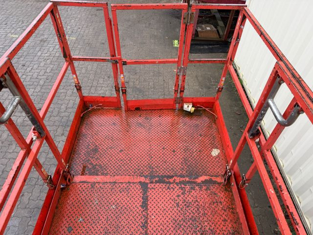 Plataforma de tijeras Skyjack SJ6832RT 4x4 Diesel, 11.8 Meter, 1.592 H: foto 18 Plataforma de tijeras Skyjack SJ6832RT 4x4 Diesel, 11.8 Meter, 1.592 H: foto 18