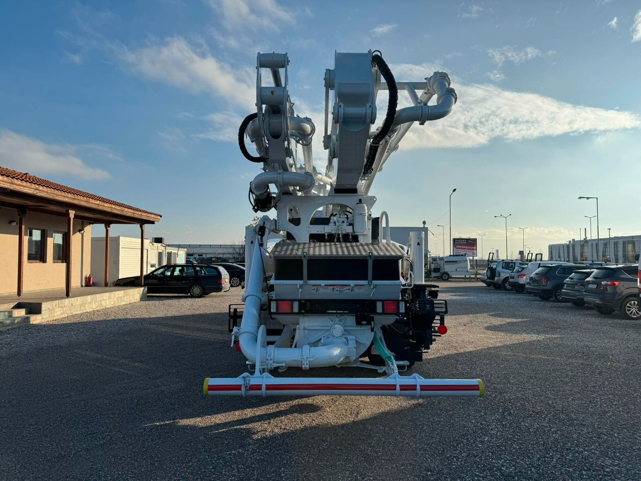 Bomba de hormigón Mercedes-Benz AROCS 3746 SCHWING S43SX III: foto 6