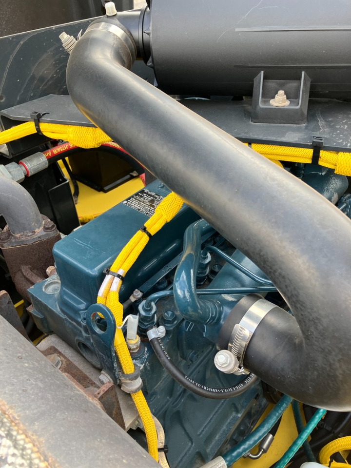 Leasing de BOMAG DE BW 135 AD-5  Stage IIIa/Tier 4i BOMAG DE BW 135 AD-5  Stage IIIa/Tier 4i: foto 9