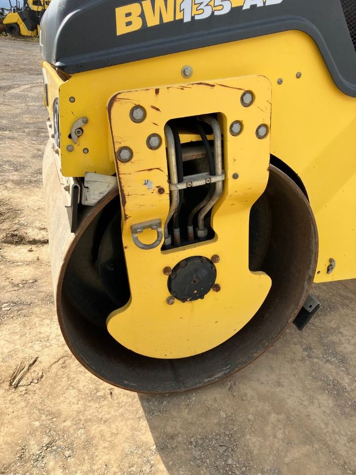 Leasing de BOMAG DE BW 135 AD-5  Stage IIIa/Tier 4i BOMAG DE BW 135 AD-5  Stage IIIa/Tier 4i: foto 17