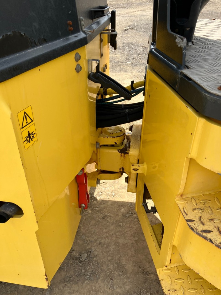 Leasing de BOMAG DE BW 135 AD-5  Stage IIIa/Tier 4i BOMAG DE BW 135 AD-5  Stage IIIa/Tier 4i: foto 15