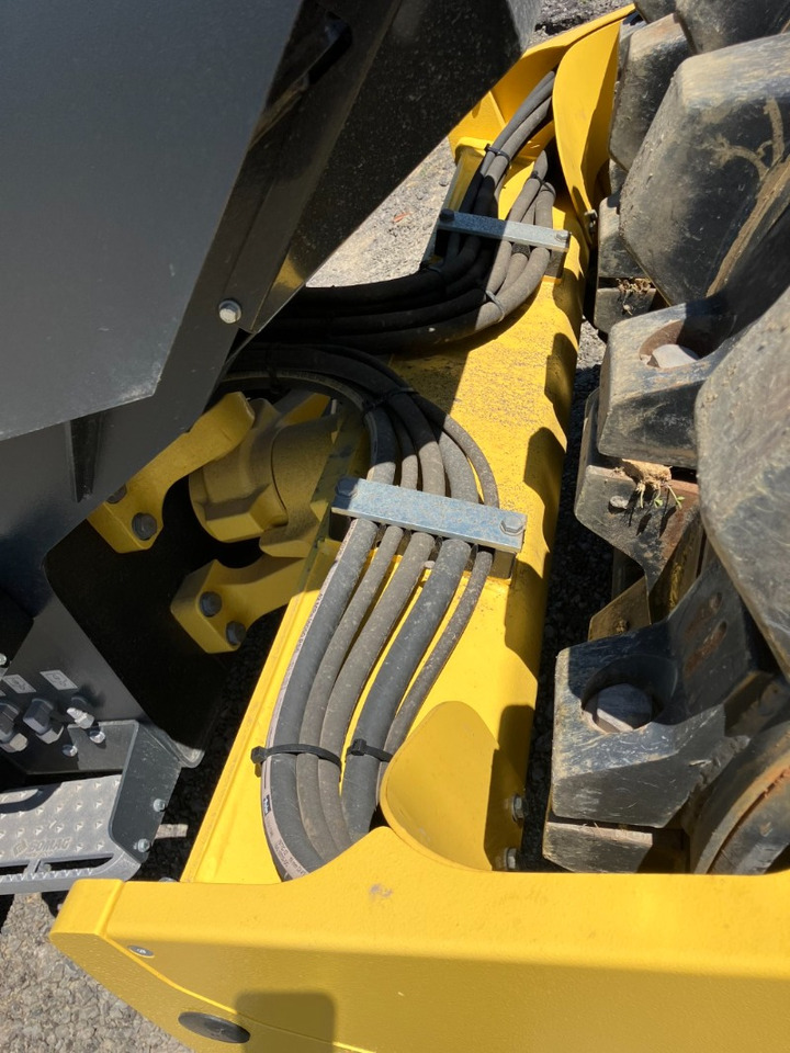 Leasing de BOMAG DE BW 145 DH-5  Stage V/Tier 4f BOMAG DE BW 145 DH-5  Stage V/Tier 4f: foto 9