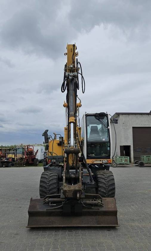 Koparka kołowa Liebherr A314 Litronic 9350 h+ 5 łyżek kołówka - Excavadora de ruedas: foto 3 Koparka kołowa Liebherr A314 Litronic 9350 h+ 5 łyżek kołówka - Excavadora de ruedas: foto 3