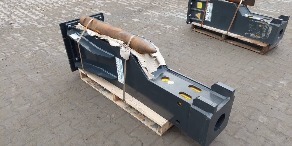 Nowy młot wyburzeniowy Mustang HM1500 do koparki 16-23 ton - Martillo hidráulico para Maquinaria de construcción: foto 5 Nowy młot wyburzeniowy Mustang HM1500 do koparki 16-23 ton - Martillo hidráulico para Maquinaria de construcción: foto 5