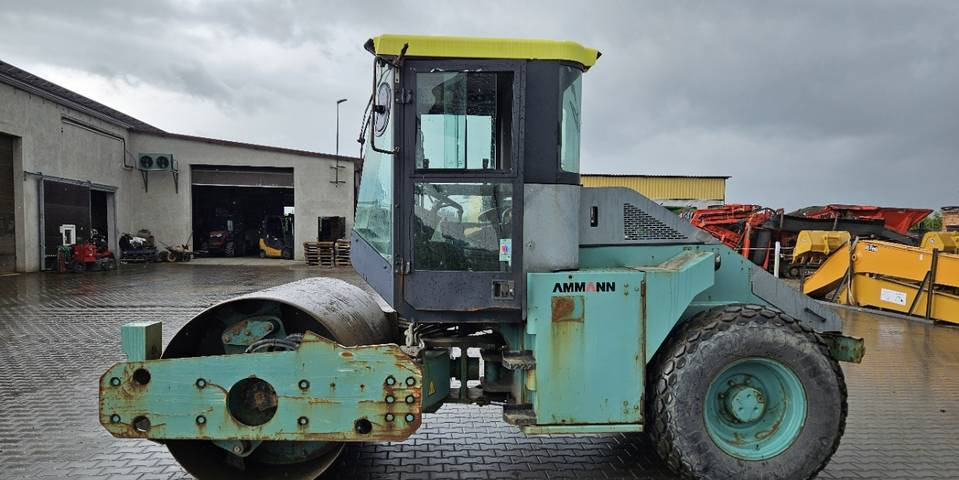 Walec Ammann AC70-2N guma-stal - Compactador: foto 5 Walec Ammann AC70-2N guma-stal - Compactador: foto 5