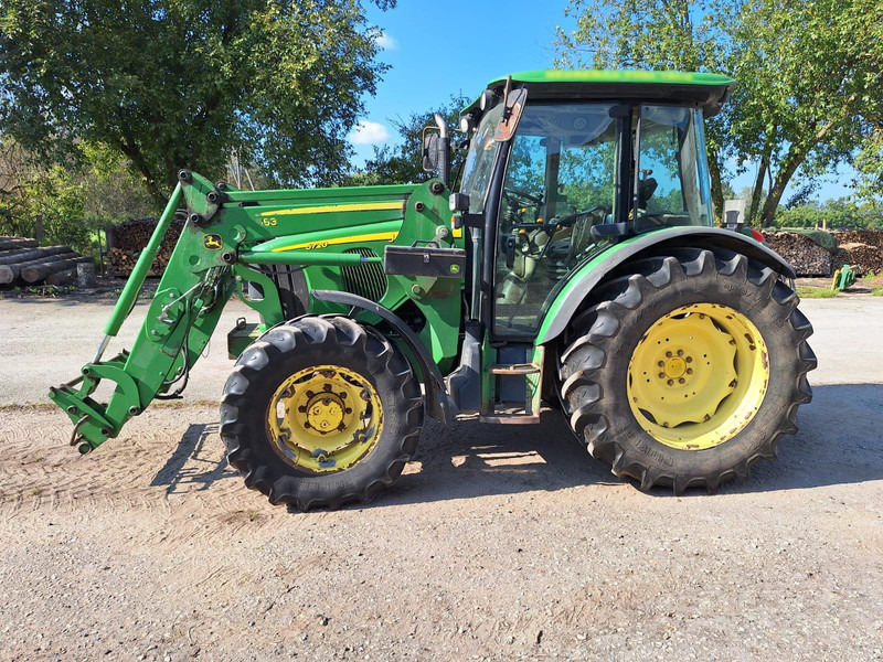 John Deere 5720 - Tractor: foto 4 John Deere 5720 - Tractor: foto 4