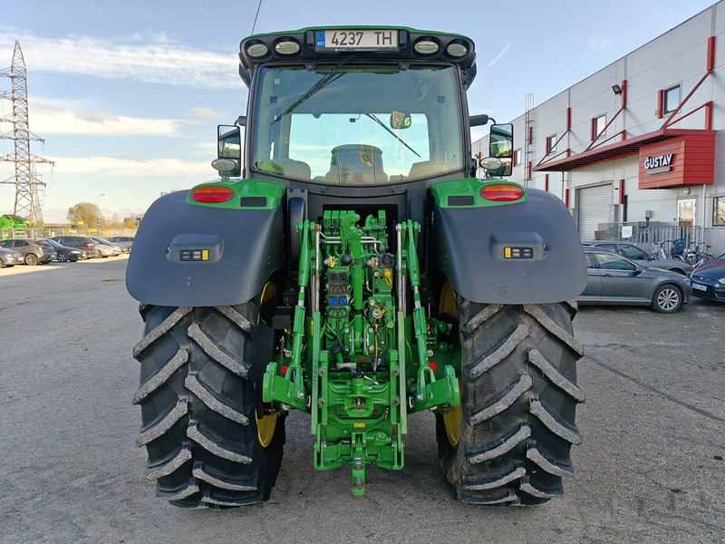 John Deere 6215R Autopowr - Tractor: foto 4 John Deere 6215R Autopowr - Tractor: foto 4