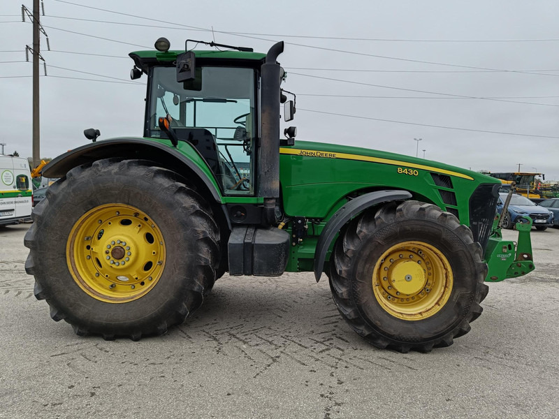 John Deere 8430 PST - Tractor: foto 2 John Deere 8430 PST - Tractor: foto 2