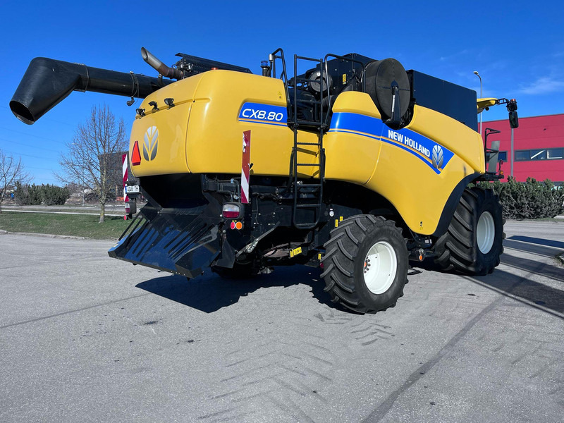 New Holland CX 8.80 - Cosechadora de granos: foto 3 New Holland CX 8.80 - Cosechadora de granos: foto 3