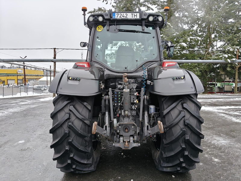 Valtra T255 Versu RTK - Tractor: foto 4 Valtra T255 Versu RTK - Tractor: foto 4