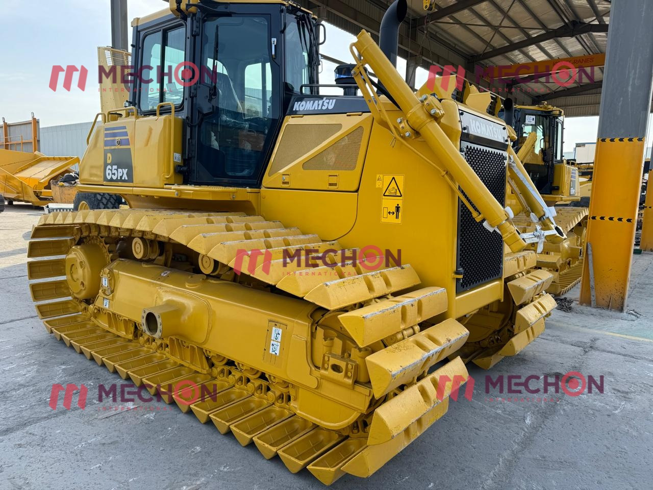 Komatsu Crawler Dozer D65EX-16 - Maquinaria de construcción: foto 1 Komatsu Crawler Dozer D65EX-16 - Maquinaria de construcción: foto 1
