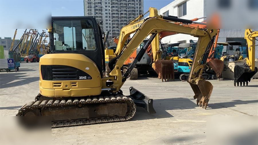 CATERPILLAR 304C - Miniexcavadora: foto 1 CATERPILLAR 304C - Miniexcavadora: foto 1
