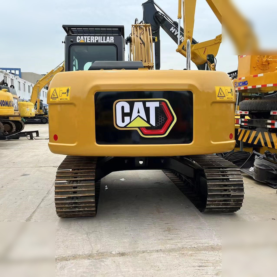 CATERPILLAR 313D2 GC - Excavadora de cadenas: foto 4 CATERPILLAR 313D2 GC - Excavadora de cadenas: foto 4
