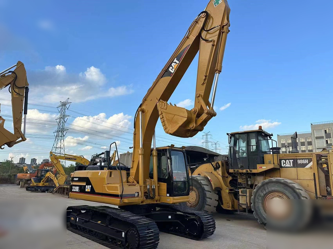 CATERPILLAR 320BL - Excavadora de cadenas: foto 5 CATERPILLAR 320BL - Excavadora de cadenas: foto 5