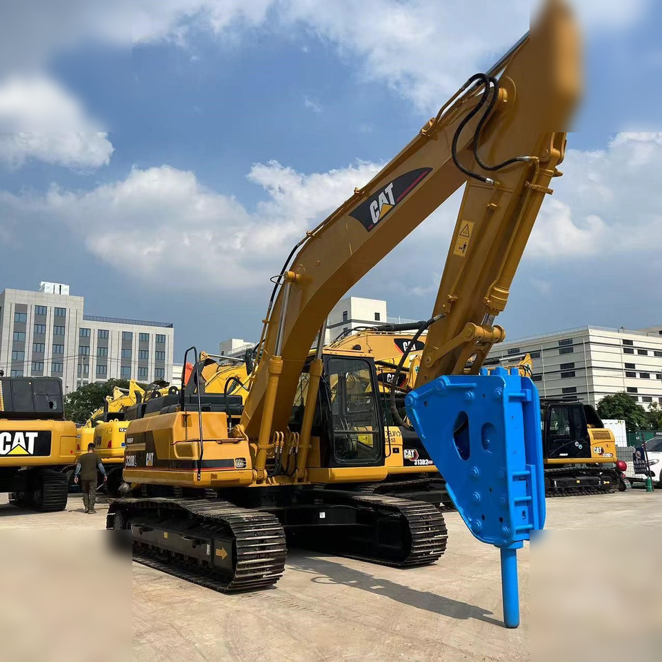 CATERPILLAR 320BL - Excavadora de cadenas: foto 5 CATERPILLAR 320BL - Excavadora de cadenas: foto 5