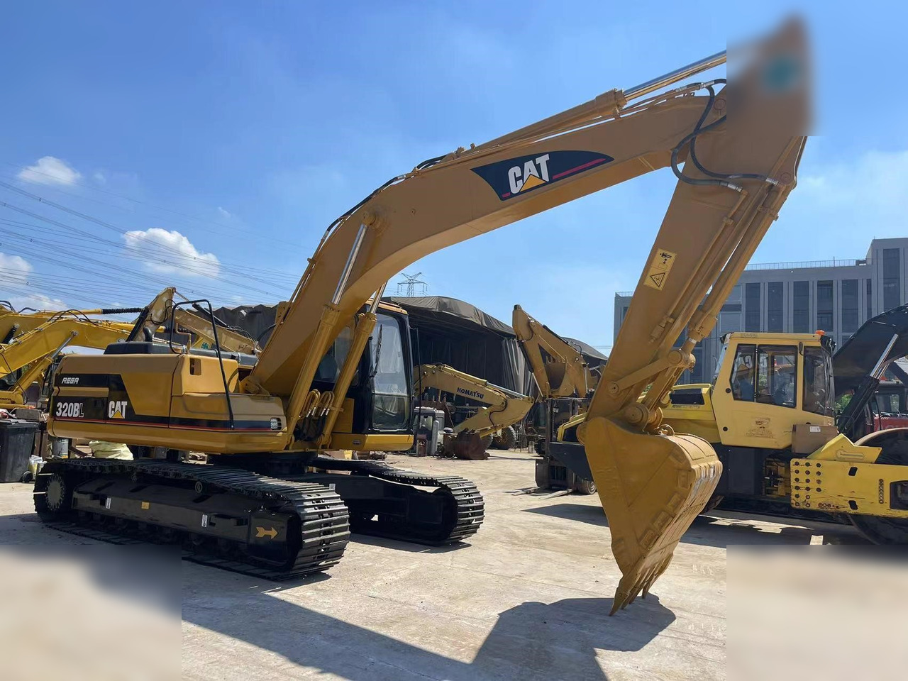 CATERPILLAR 320BL - Excavadora de cadenas: foto 5 CATERPILLAR 320BL - Excavadora de cadenas: foto 5