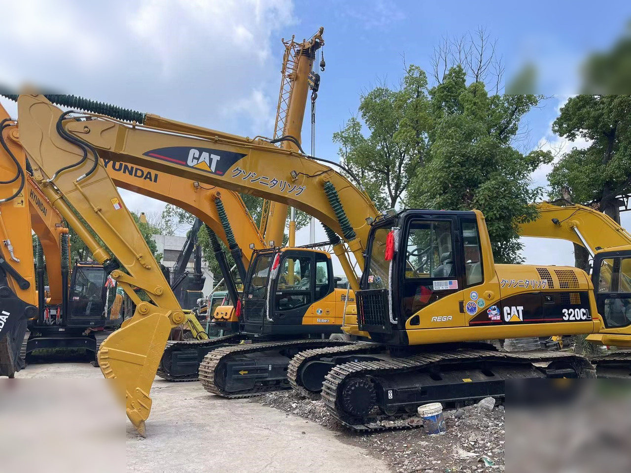 CATERPILLAR 320CL - Excavadora de cadenas: foto 1 CATERPILLAR 320CL - Excavadora de cadenas: foto 1