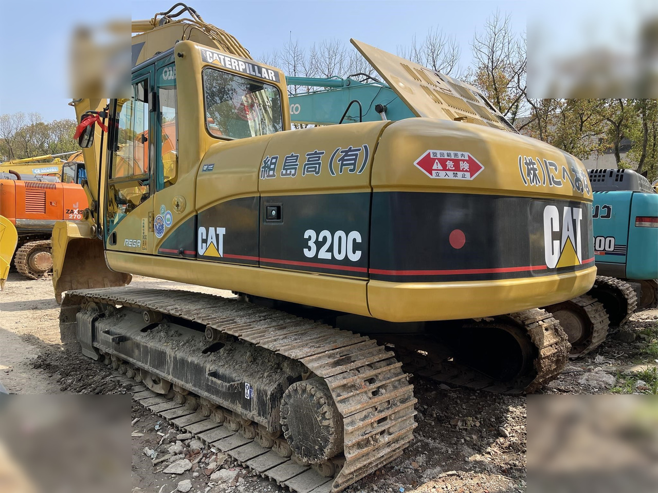 CATERPILLAR 320CL - Excavadora de cadenas: foto 1 CATERPILLAR 320CL - Excavadora de cadenas: foto 1