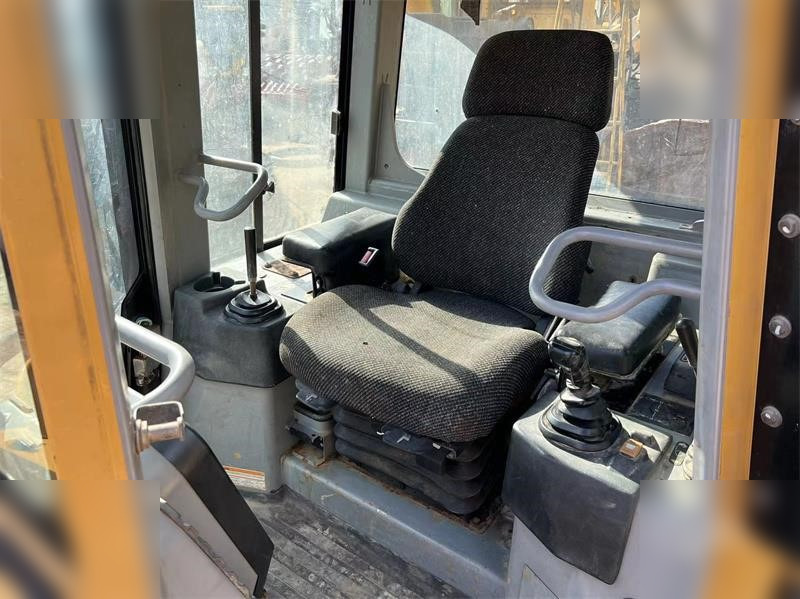 Leasing de CATERPILLAR D5G XL CATERPILLAR D5G XL: foto 9