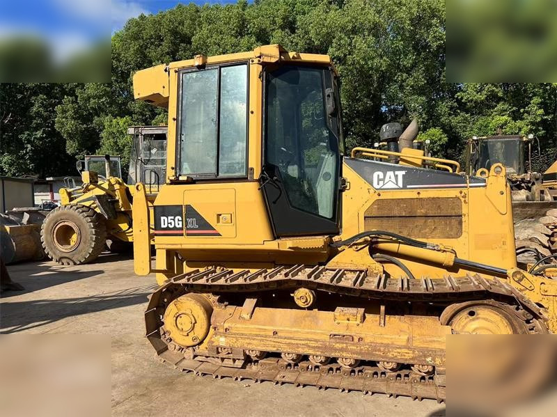 CATERPILLAR D5G XL - Bulldozer: foto 5 CATERPILLAR D5G XL - Bulldozer: foto 5
