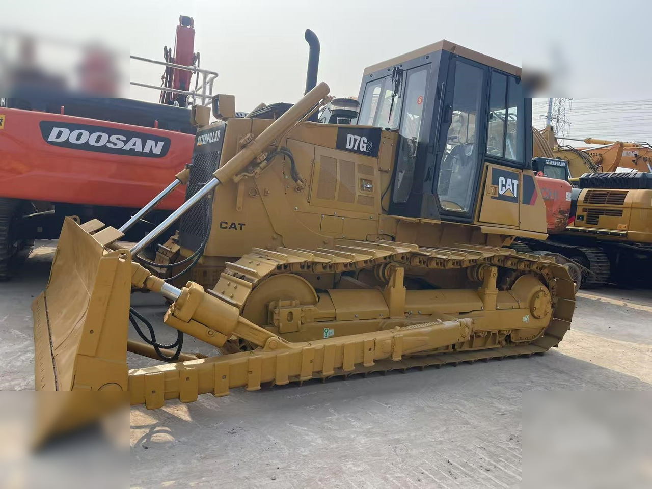 CATERPILLAR D7G - Bulldozer: foto 1 CATERPILLAR D7G - Bulldozer: foto 1