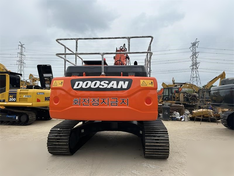 DOOSAN DX260 LC - Excavadora de cadenas: foto 3 DOOSAN DX260 LC - Excavadora de cadenas: foto 3