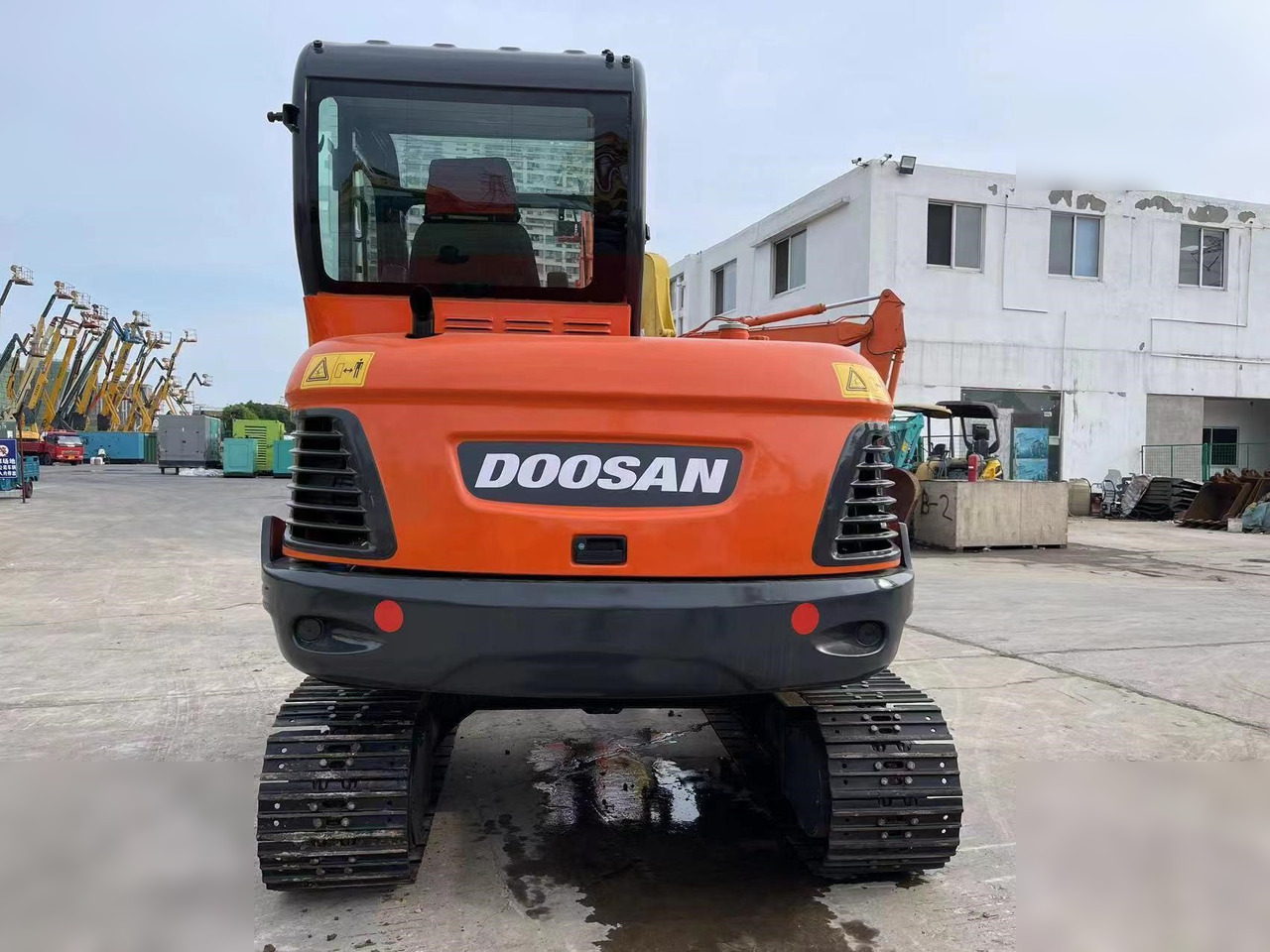 DOOSAN DX60-9C - Excavadora de cadenas: foto 5 DOOSAN DX60-9C - Excavadora de cadenas: foto 5