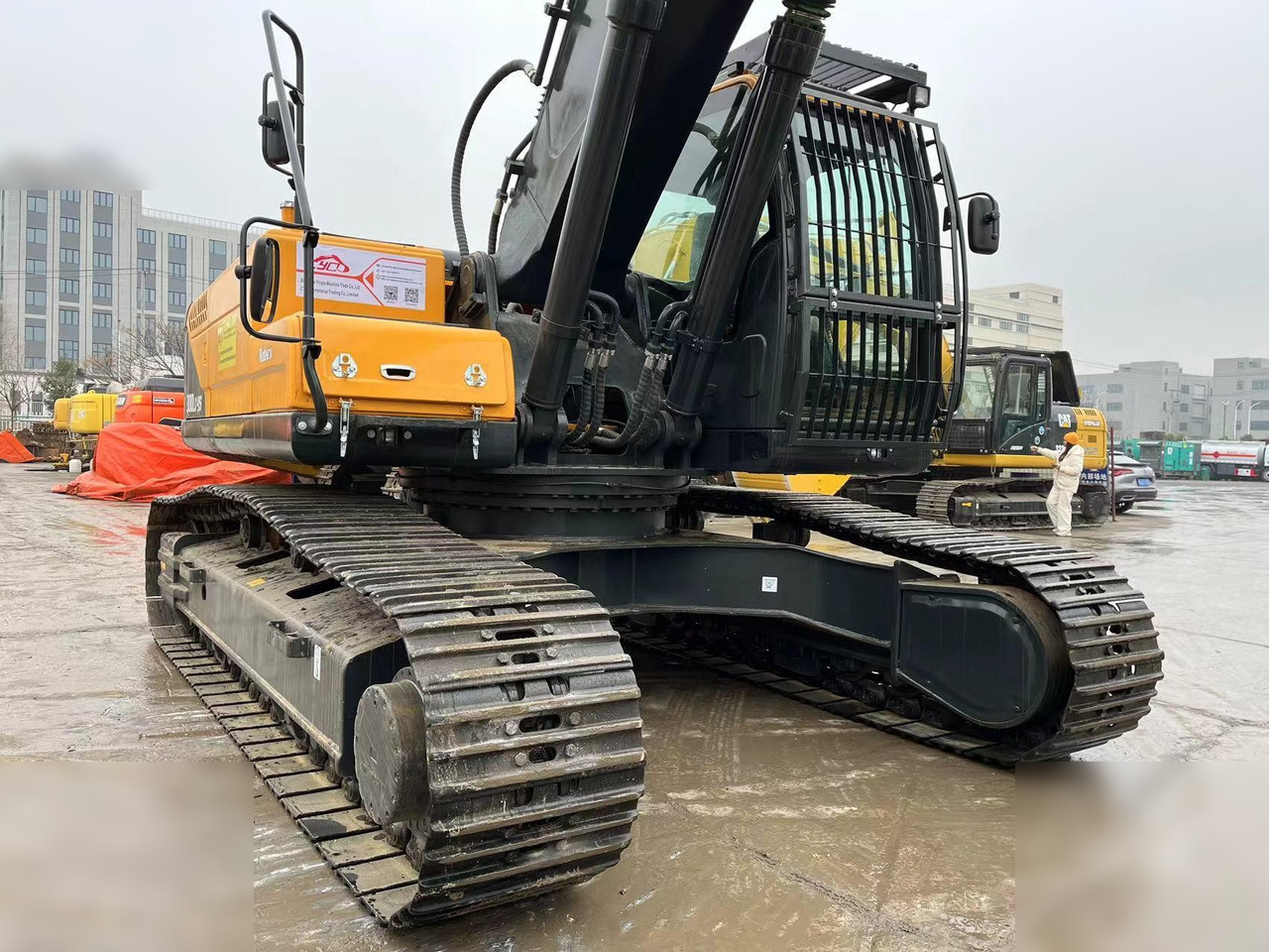 Excavadora de cadenas HYUNDAI ROBEX 300 LC-9S: foto 7