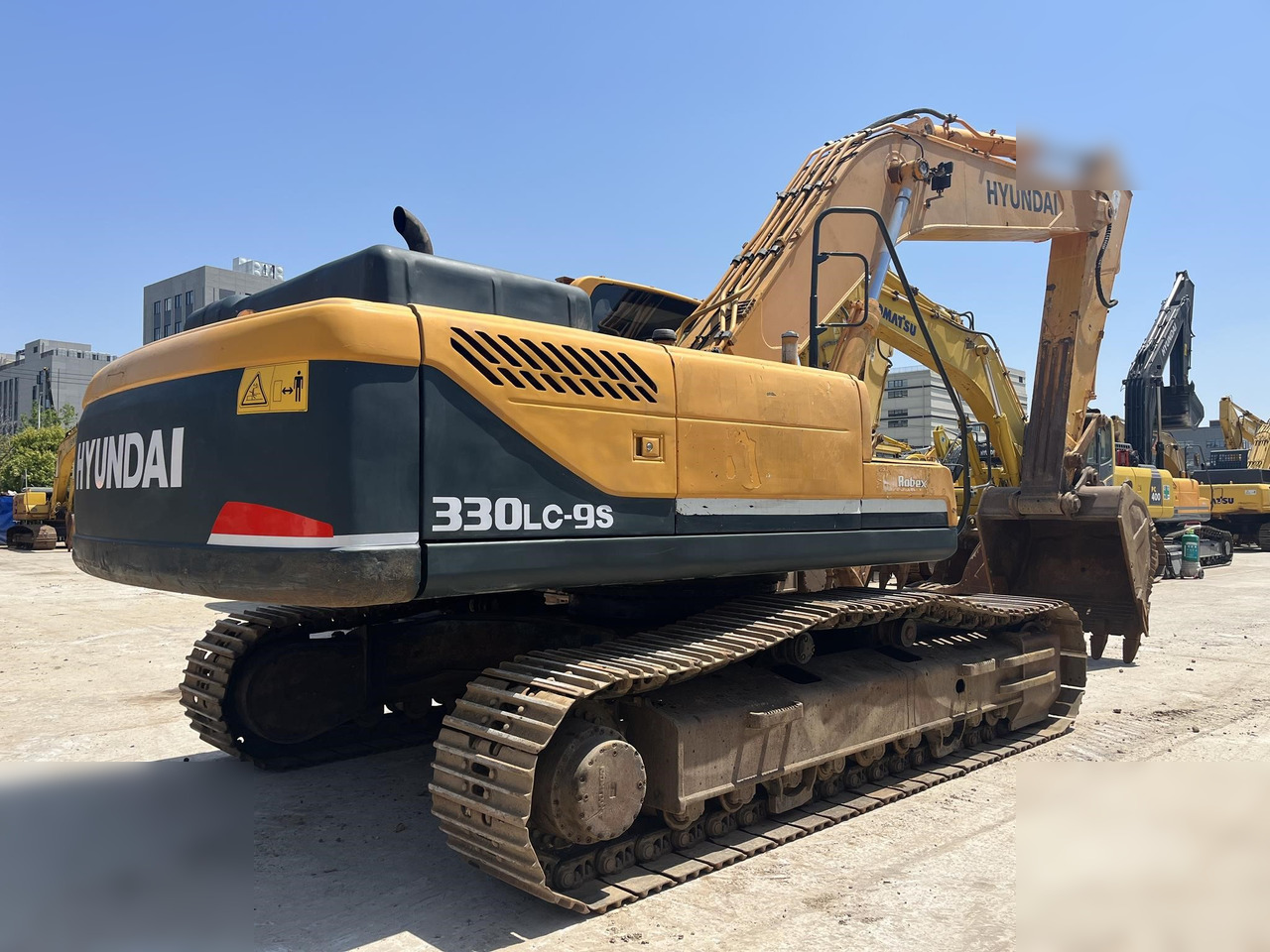 HYUNDAI ROBEX 330 LC-9S - Excavadora de cadenas: foto 2 HYUNDAI ROBEX 330 LC-9S - Excavadora de cadenas: foto 2