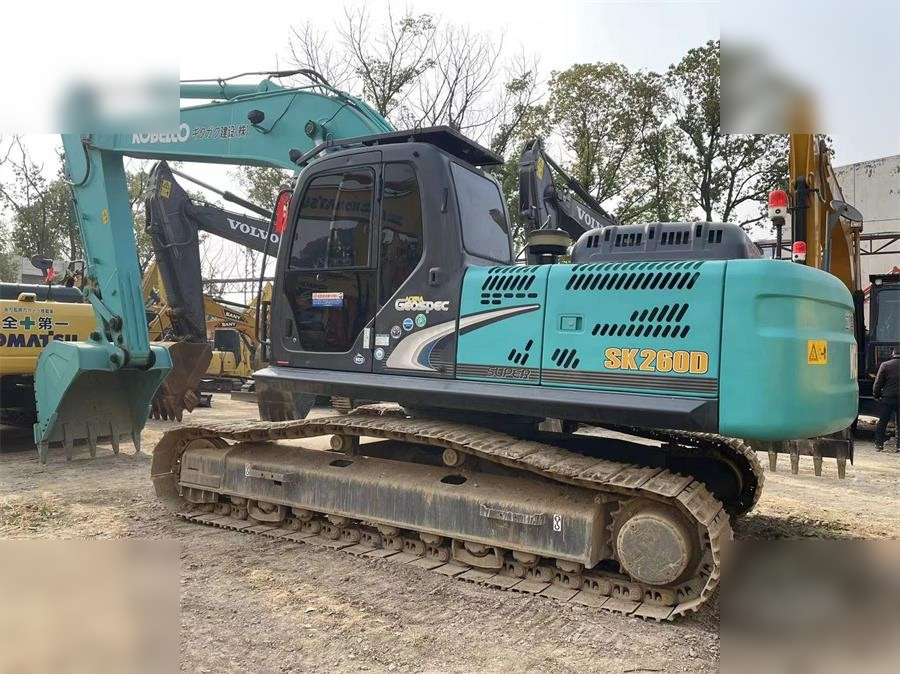 KOBELCO SK260D ACERA GEOSPEC - Excavadora de cadenas: foto 2 KOBELCO SK260D ACERA GEOSPEC - Excavadora de cadenas: foto 2