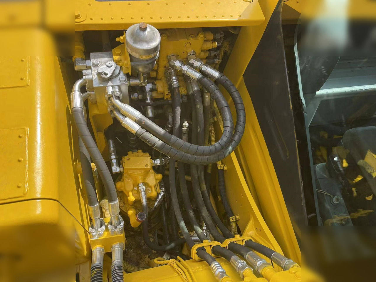 Excavadora de cadenas KOMATSU PC120-8: foto 10