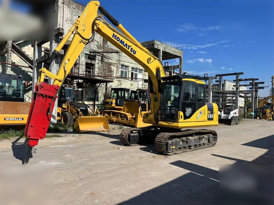 KOMATSU PC130-7 - Excavadora de cadenas: foto 1 KOMATSU PC130-7 - Excavadora de cadenas: foto 1