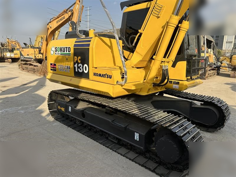 KOMATSU PC130-7 - Excavadora de cadenas: foto 5 KOMATSU PC130-7 - Excavadora de cadenas: foto 5