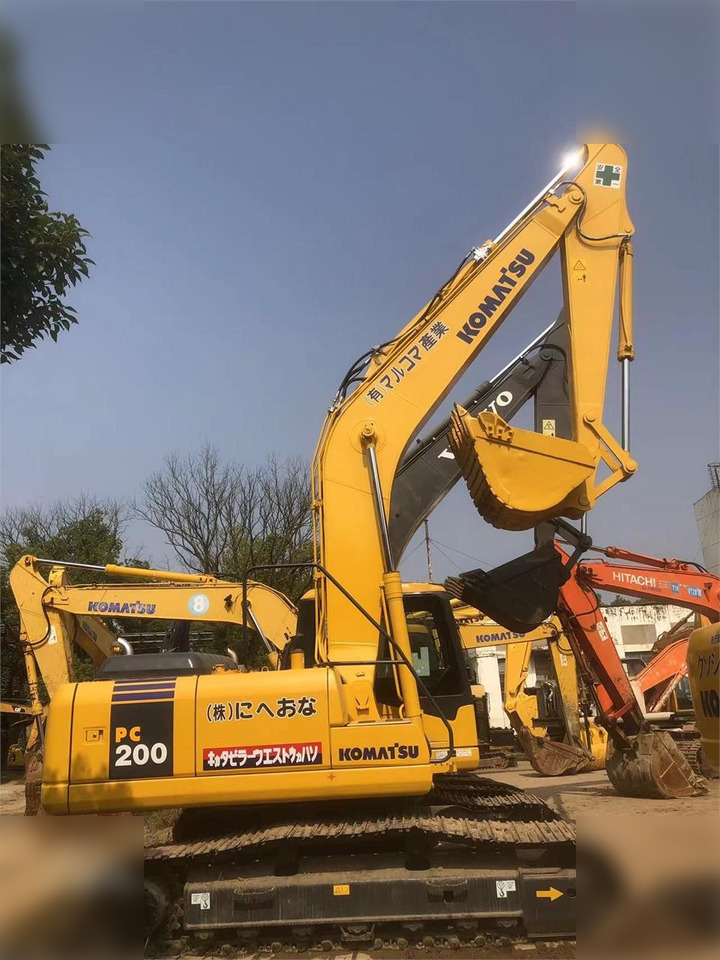 KOMATSU PC200-7 - Excavadora de cadenas: foto 1 KOMATSU PC200-7 - Excavadora de cadenas: foto 1