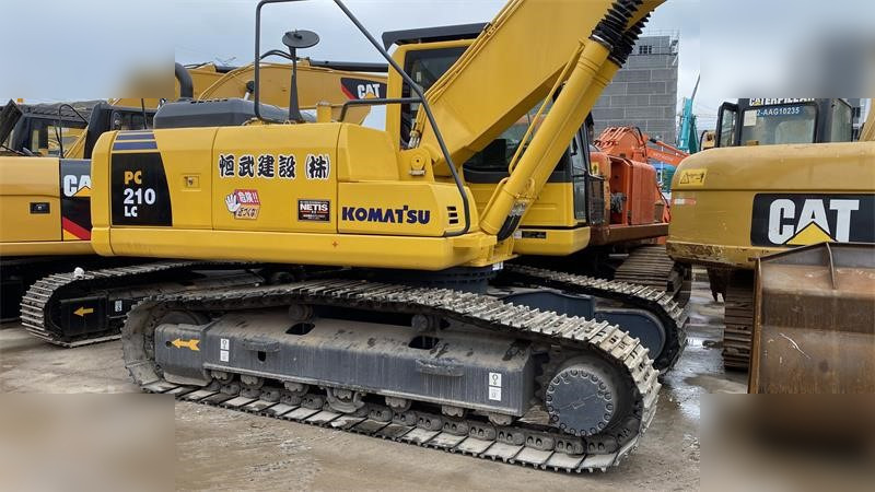 KOMATSU PC210 LC-8 - Excavadora de cadenas: foto 2 KOMATSU PC210 LC-8 - Excavadora de cadenas: foto 2