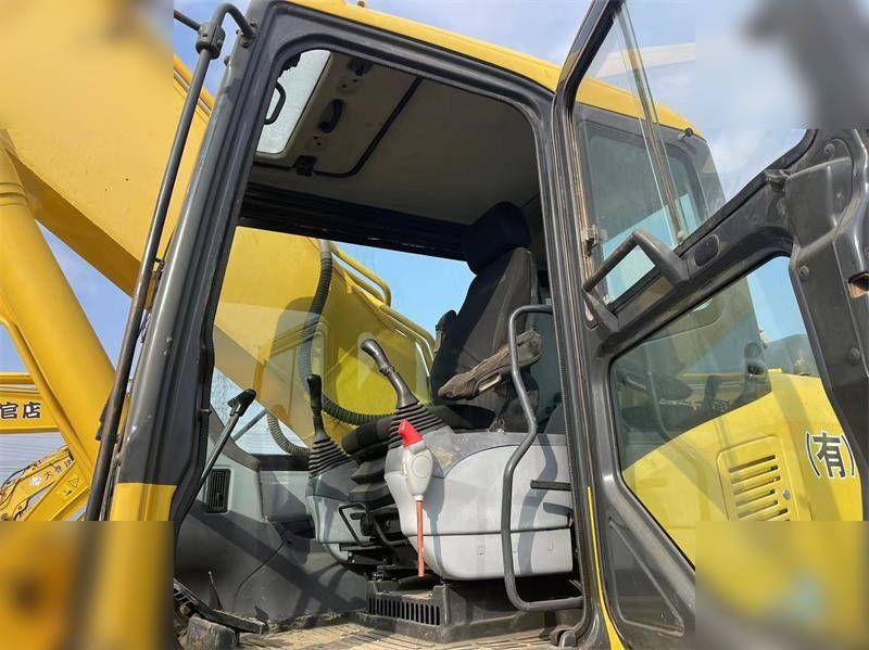 KOMATSU PC400-7 - Excavadora de cadenas: foto 5 KOMATSU PC400-7 - Excavadora de cadenas: foto 5