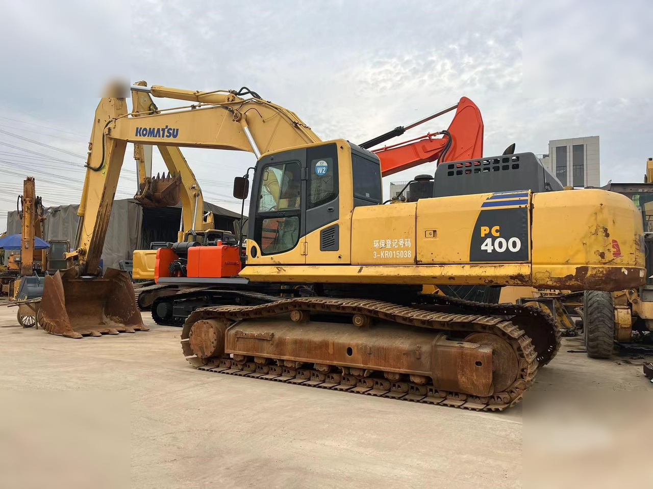 KOMATSU PC400-8 - Excavadora de cadenas: foto 1 KOMATSU PC400-8 - Excavadora de cadenas: foto 1