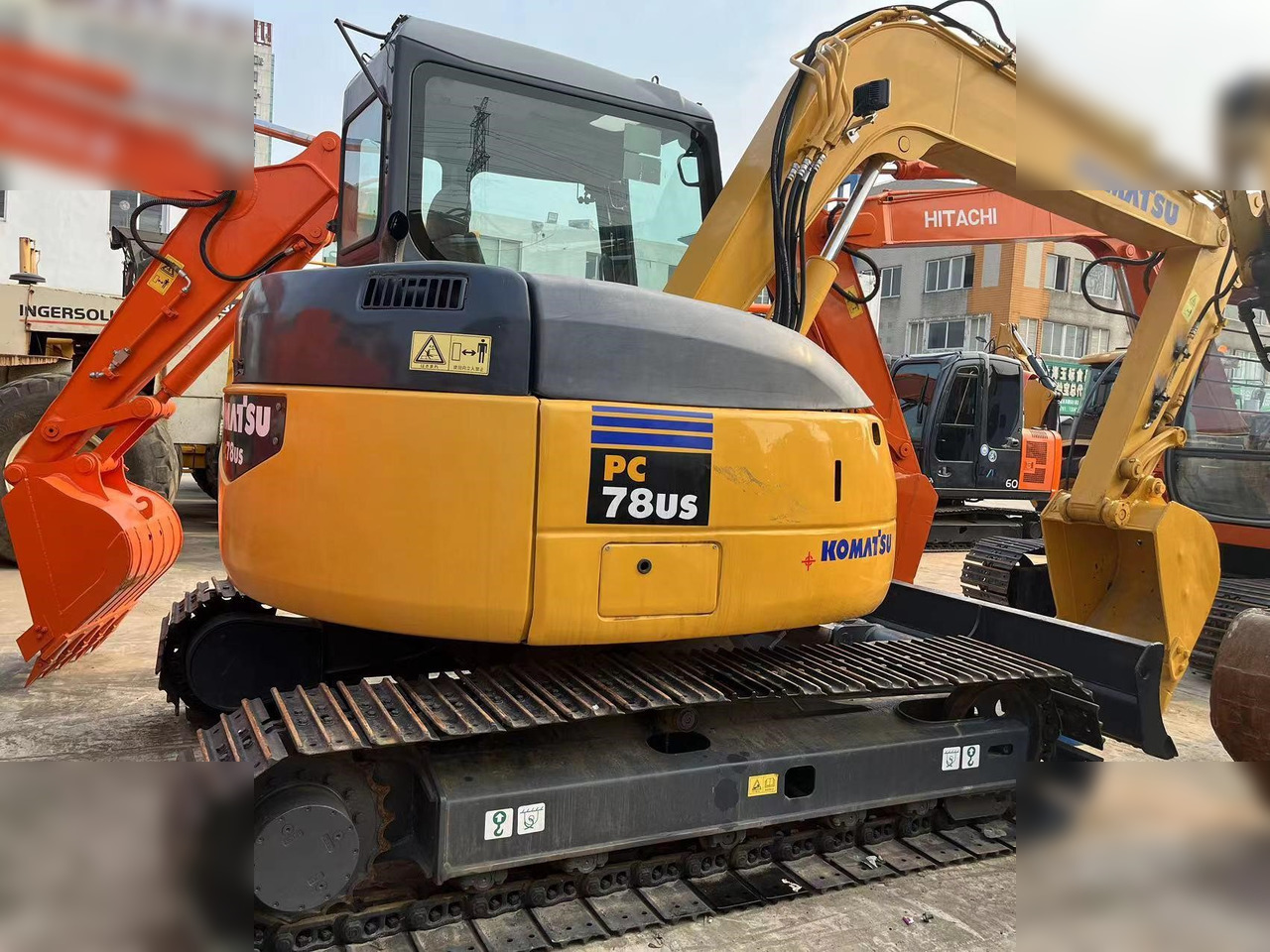 KOMATSU PC78US-6N0 - Excavadora de cadenas: foto 1 KOMATSU PC78US-6N0 - Excavadora de cadenas: foto 1