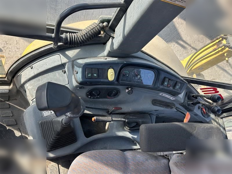 Leasing de NEW HOLLAND LB95B-4PT NEW HOLLAND LB95B-4PT: foto 7