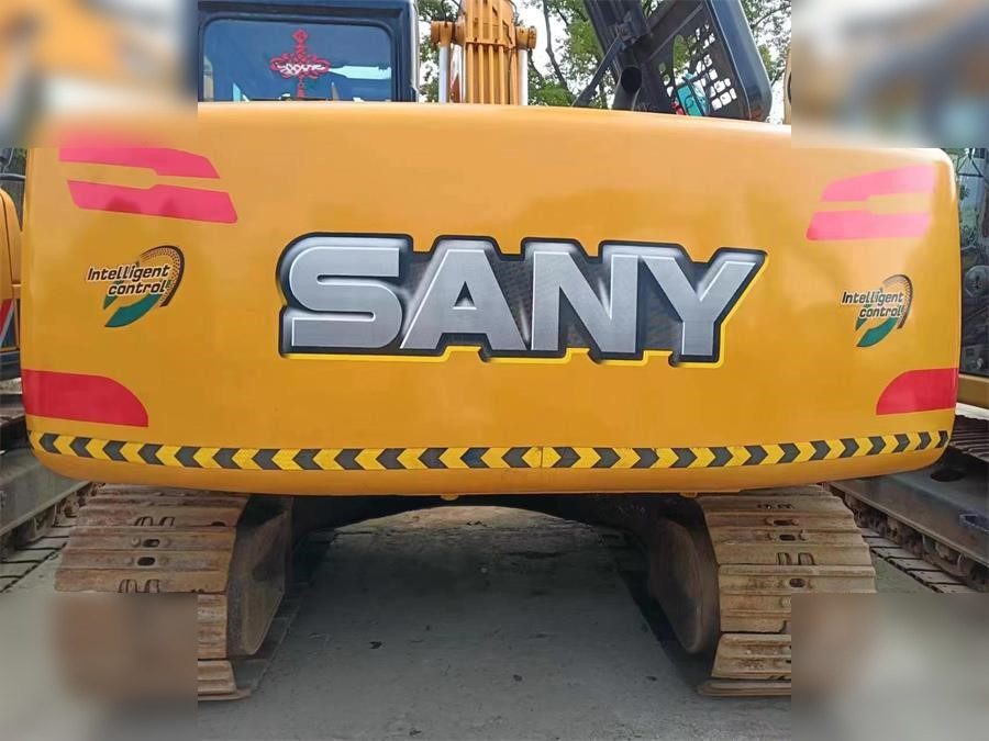SANY SY135C - Excavadora de cadenas: foto 4 SANY SY135C - Excavadora de cadenas: foto 4