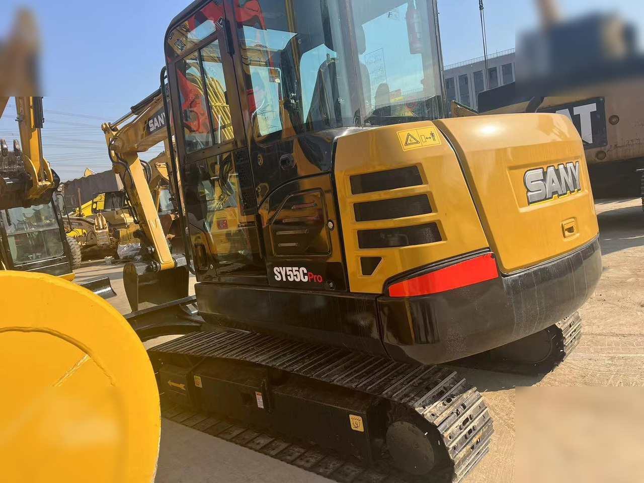 SANY SY55C - Miniexcavadora: foto 2 SANY SY55C - Miniexcavadora: foto 2