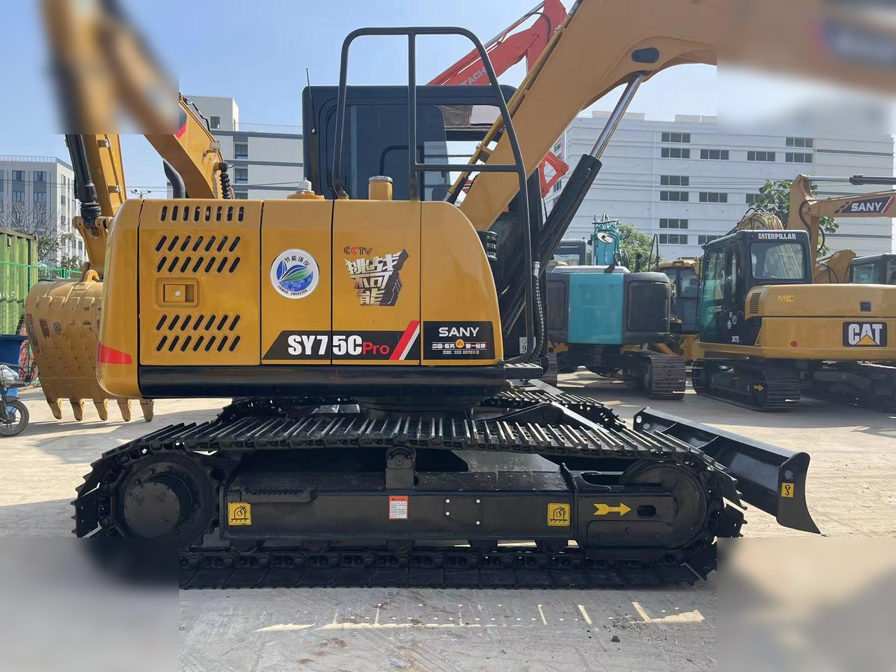 SANY SY75C - Excavadora de cadenas: foto 5 SANY SY75C - Excavadora de cadenas: foto 5