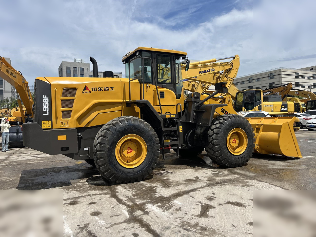 SDLG L958F - Cargadora de ruedas: foto 1 SDLG L958F - Cargadora de ruedas: foto 1