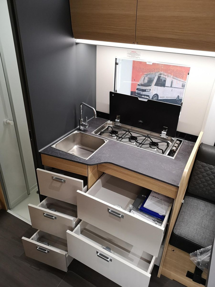 Autocaravana perfilada Adria Coral ALL-IN 650 DL*SOLAR*MARKISE*NAVI*SOFORT*: foto 15