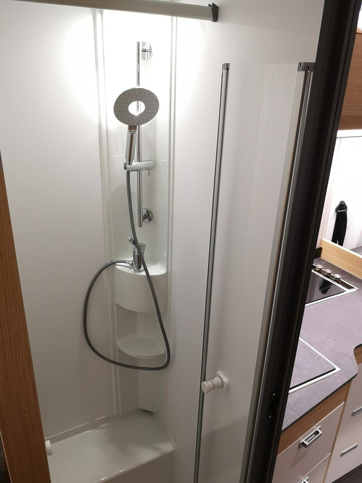 Autocaravana perfilada Adria Coral ALL-IN 650 DL*SOLAR*MARKISE*NAVI*SOFORT*: foto 17