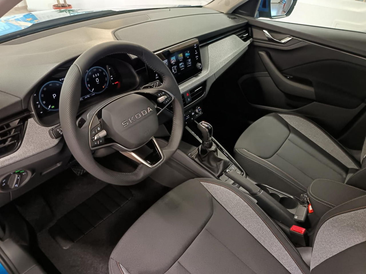 SUV/ Todoterreno Skoda Kamiq 130 Jahre 1,5TSI DSG*AHK*ACC*LED*R-KAM*PDC: foto 21